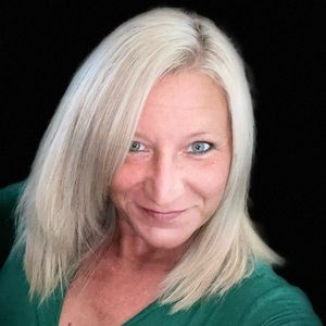 Meet your Posher, Colleen